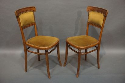 Mundus Vienna Austria
Ensemble de deux fauteuils...