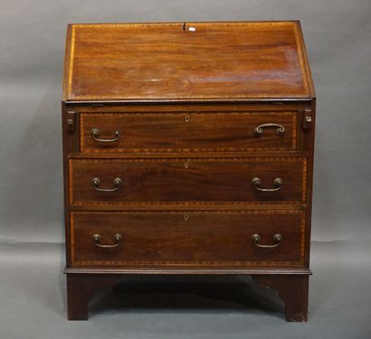 Bureau scriban anglais en bois de placage...