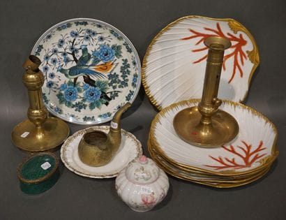 Manette d'assiettes en porcelaine, soucoupe,...