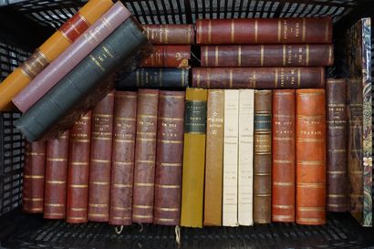 LIVRES
Manette de livres, essentiellement...