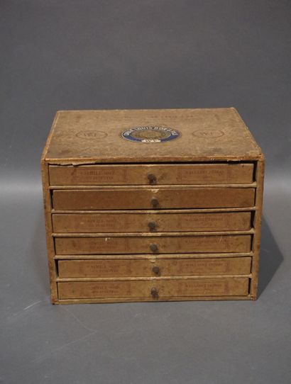 Six-drawer box 