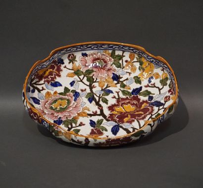 Gien earthenware dish (chips). 8x31x25 c...