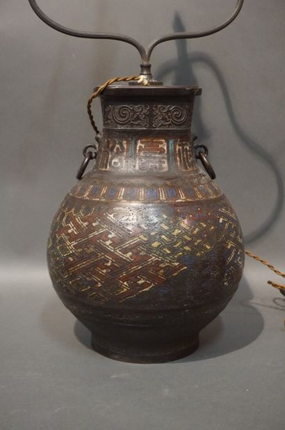 Asian two-handled vase, in cloisonné metal,...