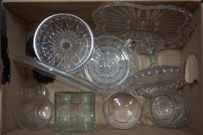 Manette de verrerie et cristallerie, plats,...