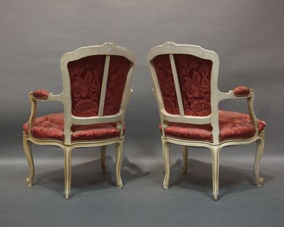 Pair of cabriolet armchairs in white lacquered...