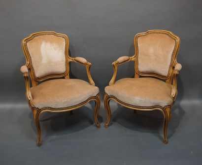 Pair of cabriolet armchairs in molded natural...