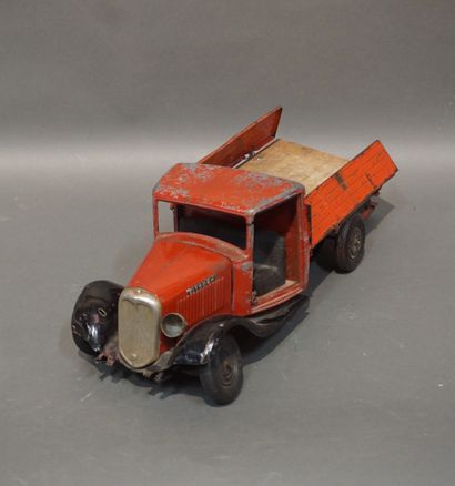 Citroën toy in red sheet metal: dump truck...