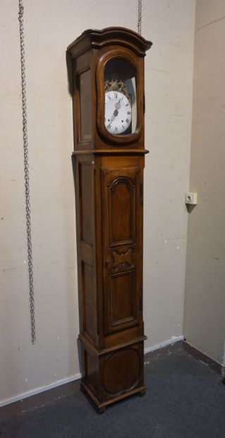 Parquet clock in moulded wood. 227x44x30...