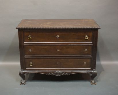 English chest of drawers in carved natural...