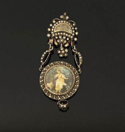 Pendentif en argent et vermeil orné de demi-perles,...