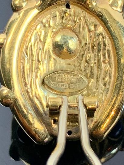 EFFEDUE, Italie. 

Paire de clips d'oreille...