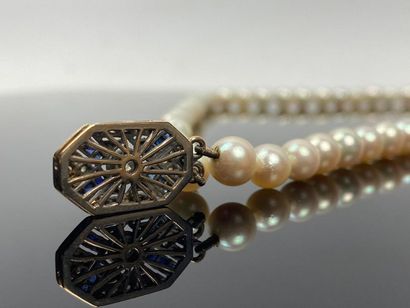Collier de perles de culture à deux rangs,...