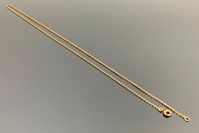 Chaine en or jaune.

L_57 cm. 3,90 grammes,...