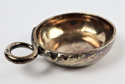 Tastevin en argent ancien.

D_7,5 cm L_10,2...