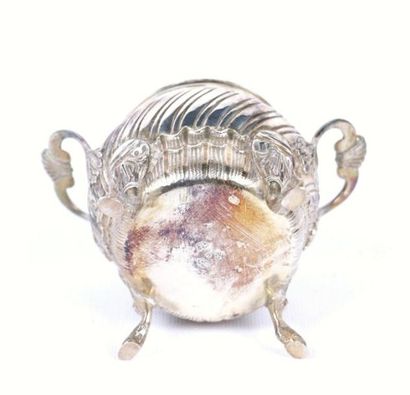 Corps de sucrier en argent, modèle rocaille...
