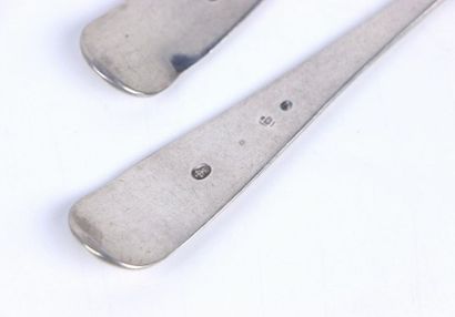 Suite de six fourchettes en argent, modèle...