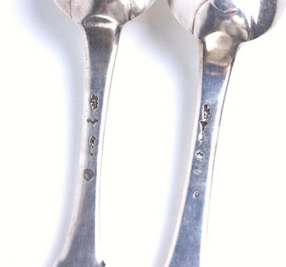 Paire de cuillères de table en argent, modèle...