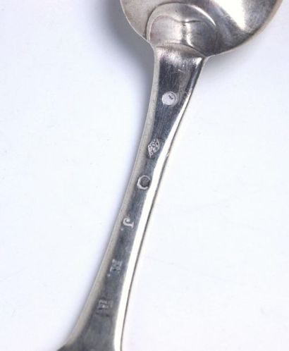 Suite de quatre cuillères en argent, modèle...
