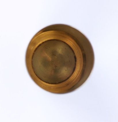 Petite timbale droite (peut-être coupe de...