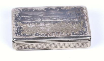 Tabatière rectangulaire en argent partiellement...