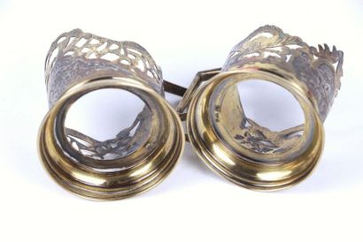 Paire de montures de tasses en vermeil à...