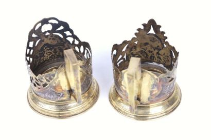 Paire de montures de tasses en vermeil à...