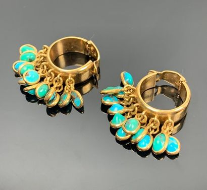 Paire de clips d'oreilles en or jaune et...