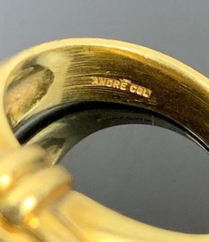 André COL.

Bague chevalière en or jaune...