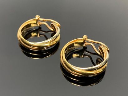 Paire de clips d'oreilles en or jaune, trois...