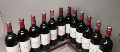 12 bottles CHÂTEAU LYNCH BAGES - 5é Gcc Pauillac...