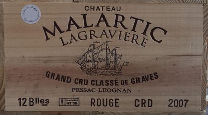 12 bottles CHÂTEAU MALARTIC LAGRAVIÈRE -...