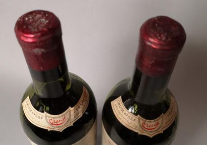 2 bottles CHÂTEAU LATOUR - 1st Gcc Pauillac...
