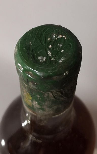1 bottle CHÂTEAU GILETTE Demi-doux - Sauternes...