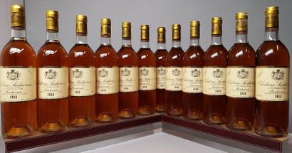 12 bottles CHÂTEAU SUDUIRAUT - 1st Gcc Sauternes...