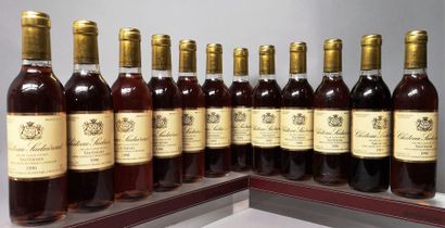 12 half-bottles CHÂTEAU SUDUIRAUT - 1er Gcc...