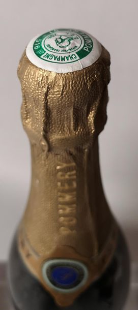 1 bottle CHAMPAGNE POMMERY Brut Vintage 1987...