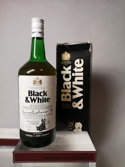 1 bottle 1.13L WHISKY BLACKWHITE Years 1976...