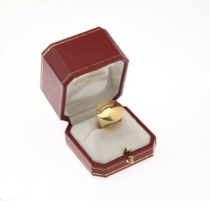 CARTIER, 1999. Yellow gold ball ring 750...