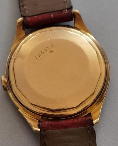 JAEGER-LECOULTRE. Men's watch in pink gold,...