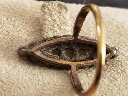 RING in gold and silver in the shape of a...