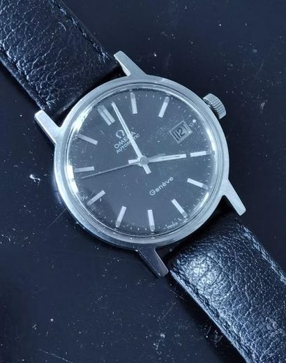 OMEGA. MEN'S WATCH in steel, grey background...