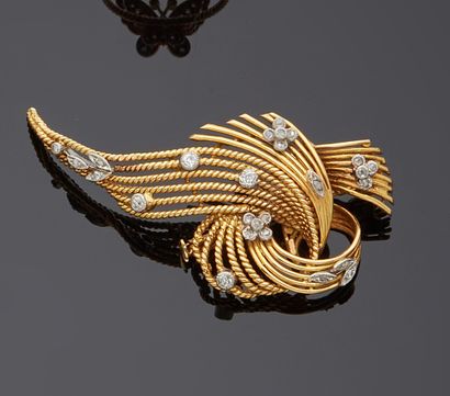 Broche en or 18k (750e) et platine (950e),...