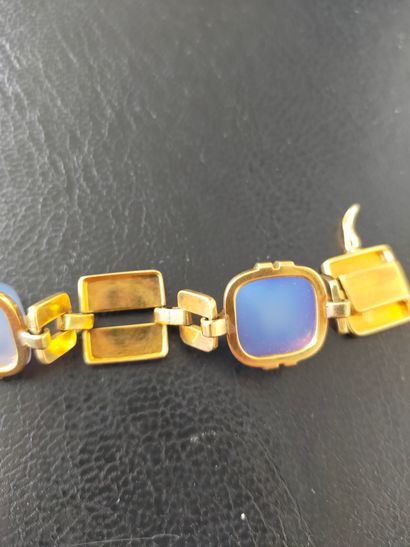 Bracelet articulé en or 18k (750e), composé...