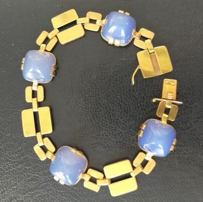 Bracelet articulé en or 18k (750e), composé...