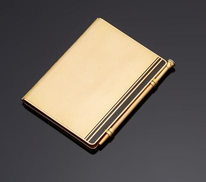CARTIER Paris
Étui à carnet de bal en or...