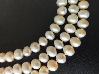 Sautoir de perles de culture baroque (diam:...