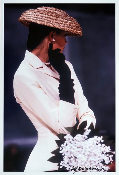 Collection Christian Dior
 
Tirage sur papier...