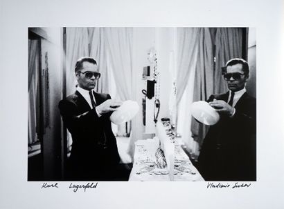 Karl Lagerfeld backstage
 
Tirage sur papier...