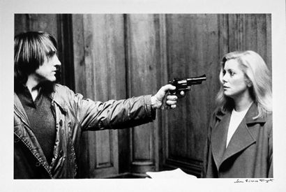 Gerard Depardieu et Catherine Deneuve
 
Tirage...