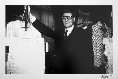 Yves Saint Laurent backstage
Tirage sur papier...